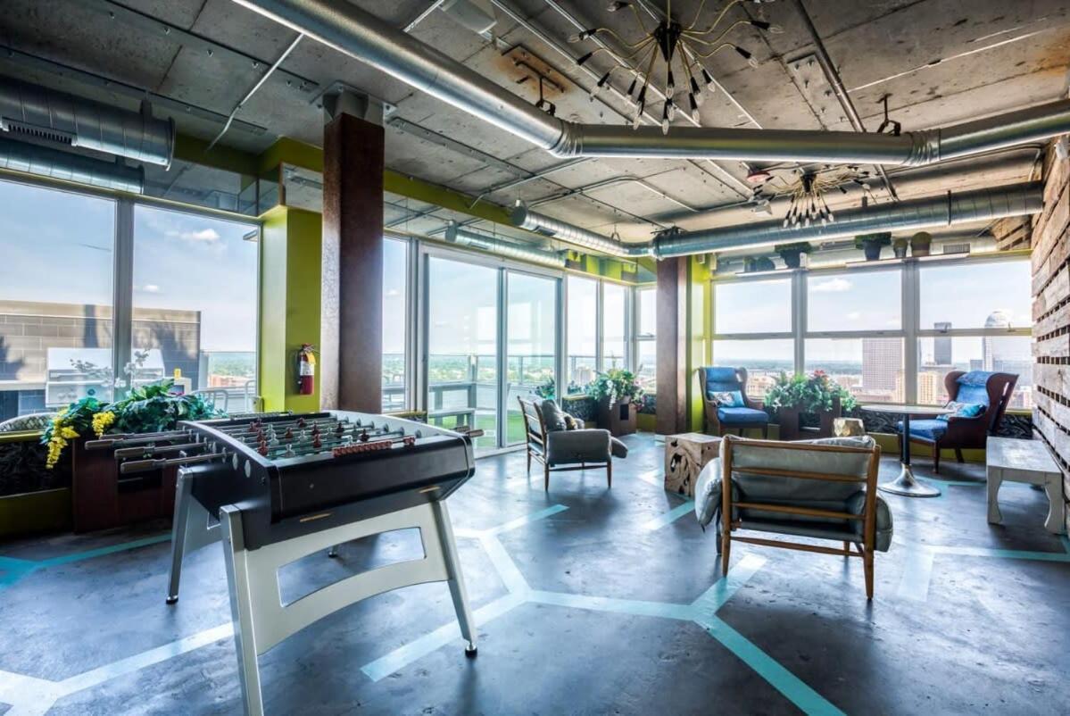 Cozysuites 800 Tower 2br With Gym! 33 Louisville-Jefferson County